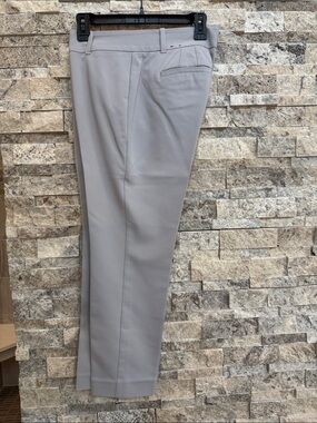 Lightweight Dress Pants in Light Gray